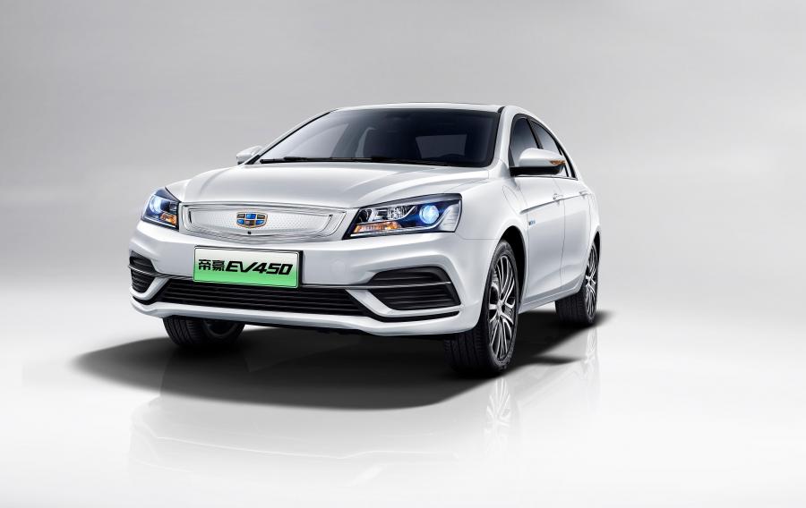  Geely Emgrand EV450 2018 года  (фото 7 из 10)